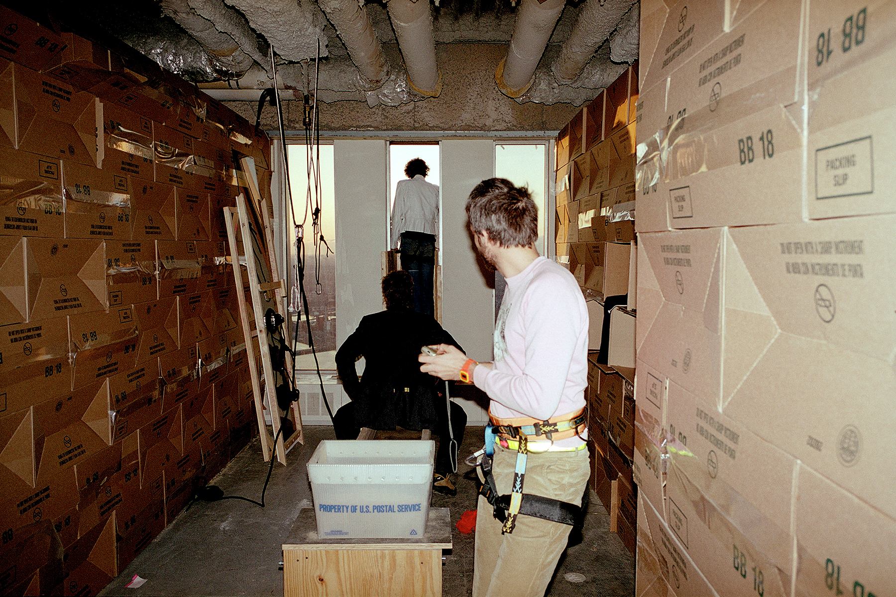 Gelitin-B-Thing-EMBED-inside.jpg