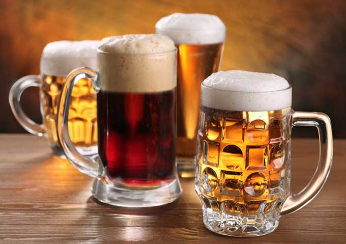 Choosing-the-Best-Beer-Mugs-for-Your-Home-Bar.jpg