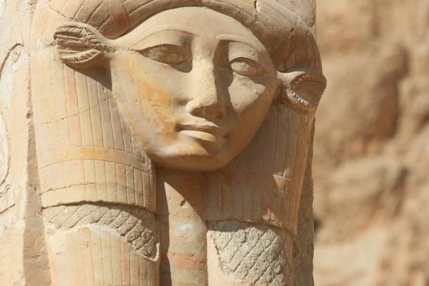 Hathor-Pillar.jpg