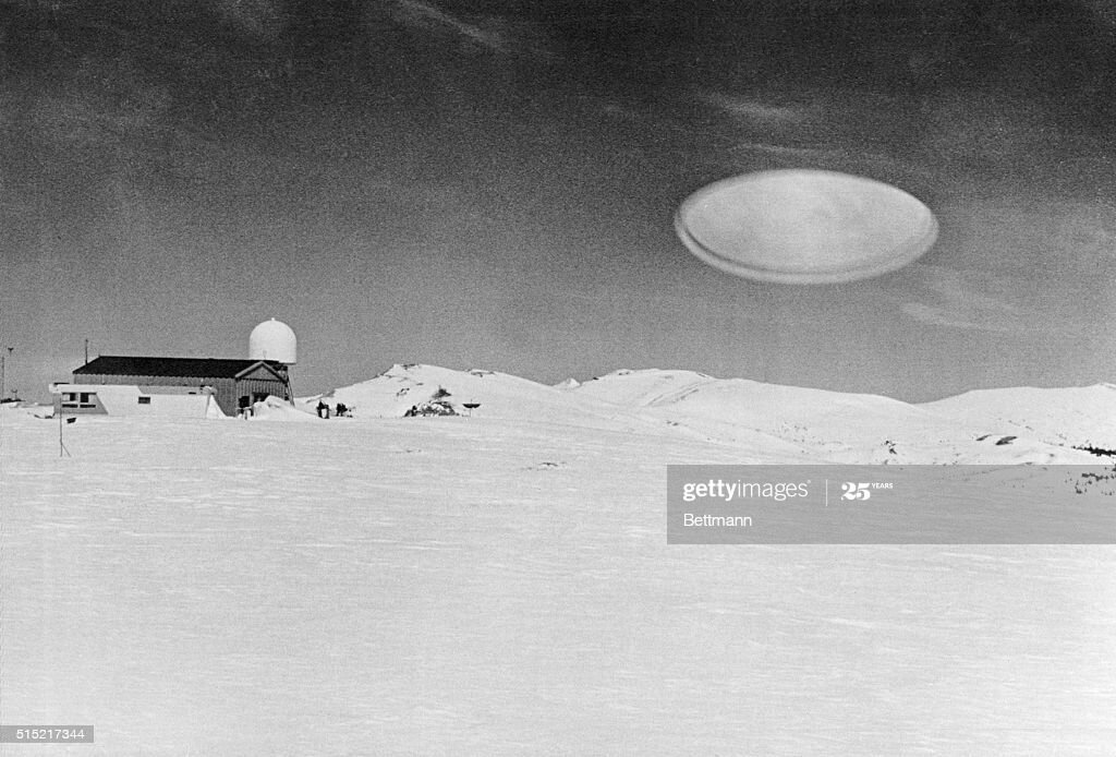 eng.ufo.photo__1966_Climax Colorado by Robert Rinker.jpg