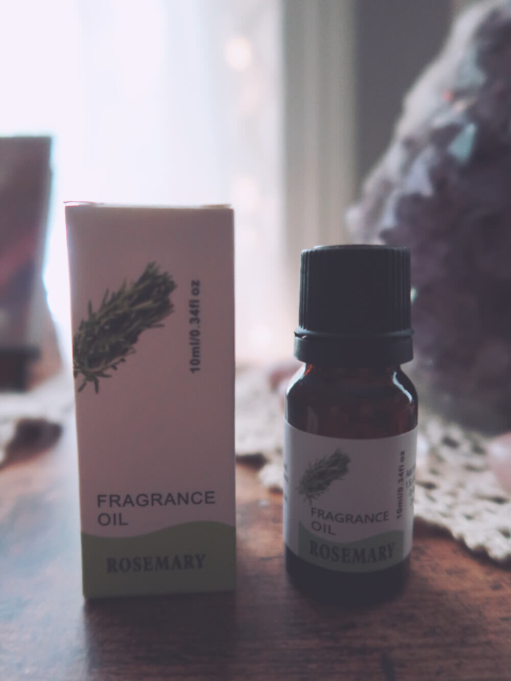 Rosemary-essential-oil.jpg