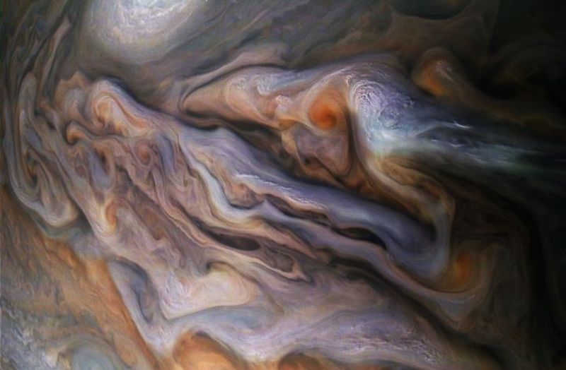 Mysterious Creature on Jupiter Spotted in New NASA Image | Alien Expanse