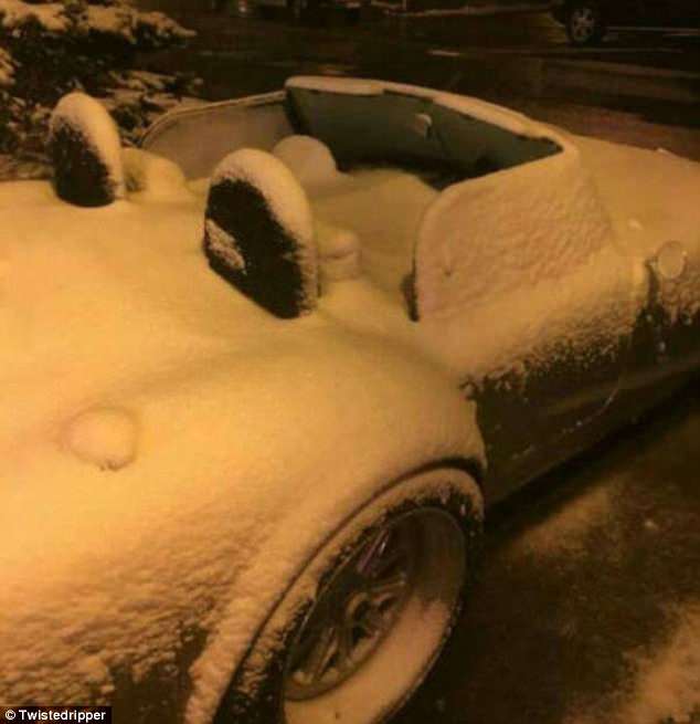 4B912CC600000578-5659809-Snowed_in_The_owner_of_this_soft_top_vehicle_will_be_full_of_reg-a-3_1524759160384.jpg