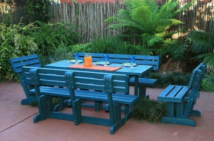 Recycled-Plastic-Patio-Furniture.jpg