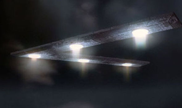 Triangle-UFO-799182.jpg