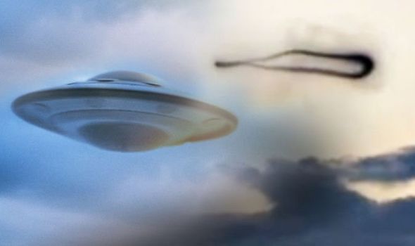 UFO-sighting-1123005.jpg