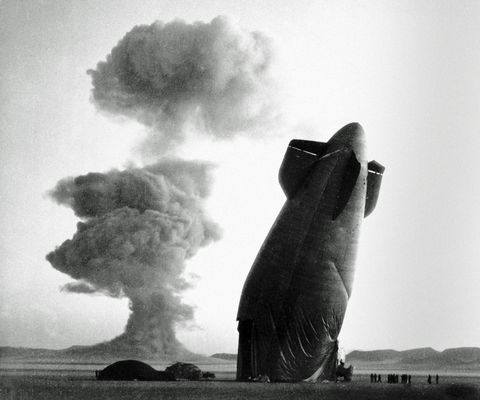 the-franklin-prime-nuclear-test-during-operation-plumbbob-news-photo-1626301621.jpg