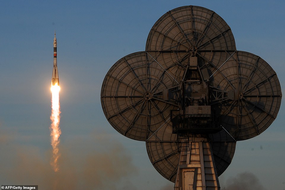 6940676-6454191-Lift_off_happened_at_6_32_ET_11_32_GMT_from_the_Baikonur_cosmodr-a-59_1543840947169.jpg