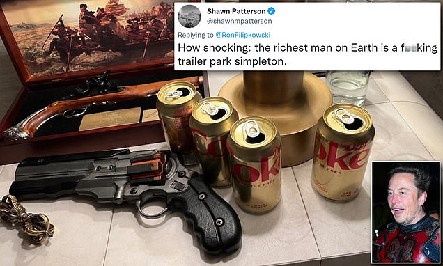 Elon Musk sparks liberal meltdown after tweeting picture of his bedside table