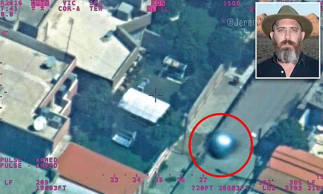Image of 'UFO' flying over Iraq city is seen for the first time in classified briefing'UFO' flying over Iraq city is seen for the first time in classified briefing